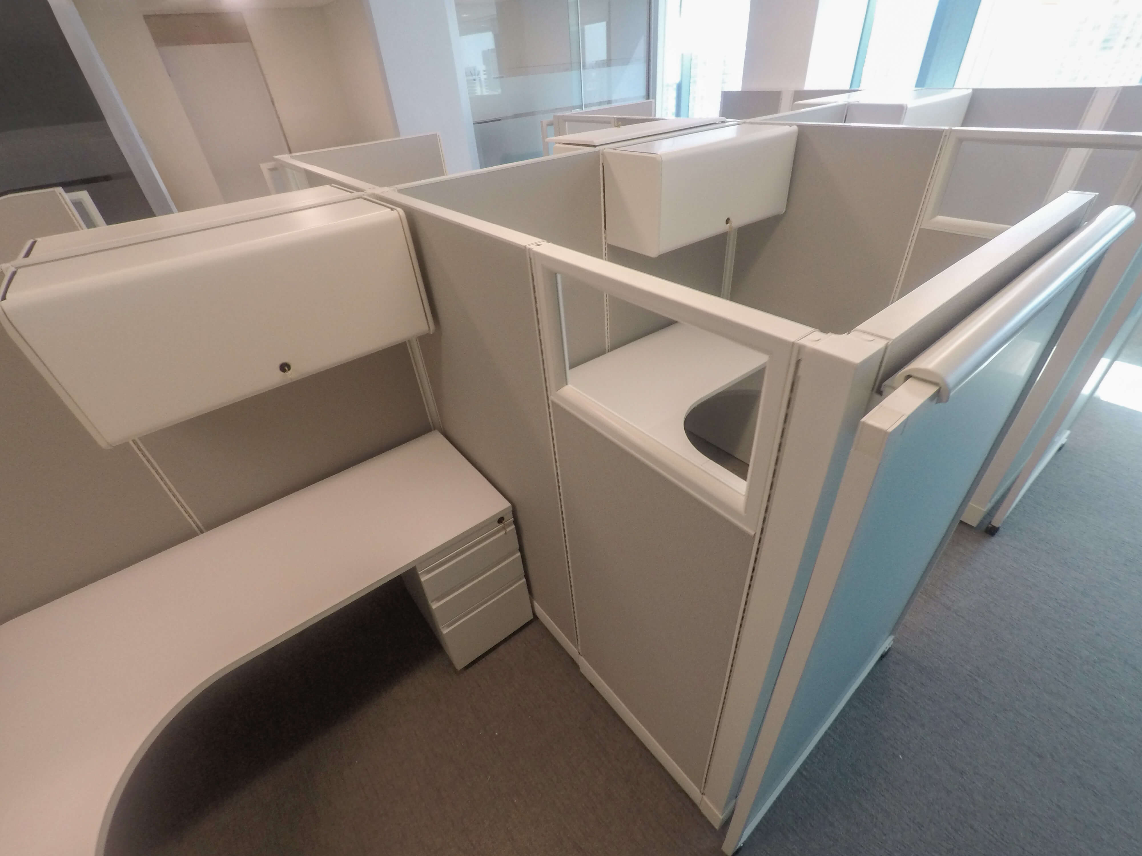 Cubicle sliding doors 529 3